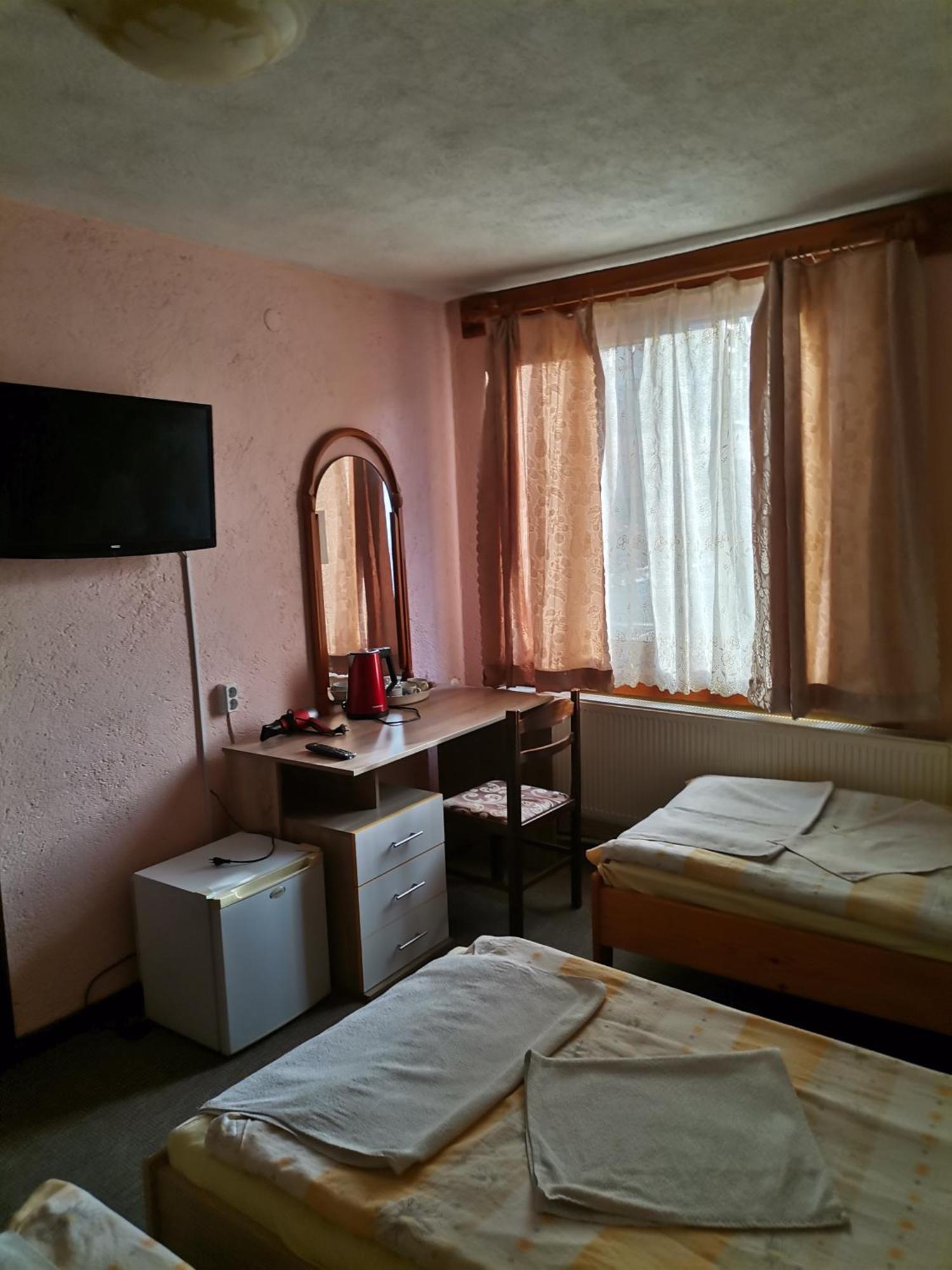 Family Hotel Santo Бансько Екстер'єр фото